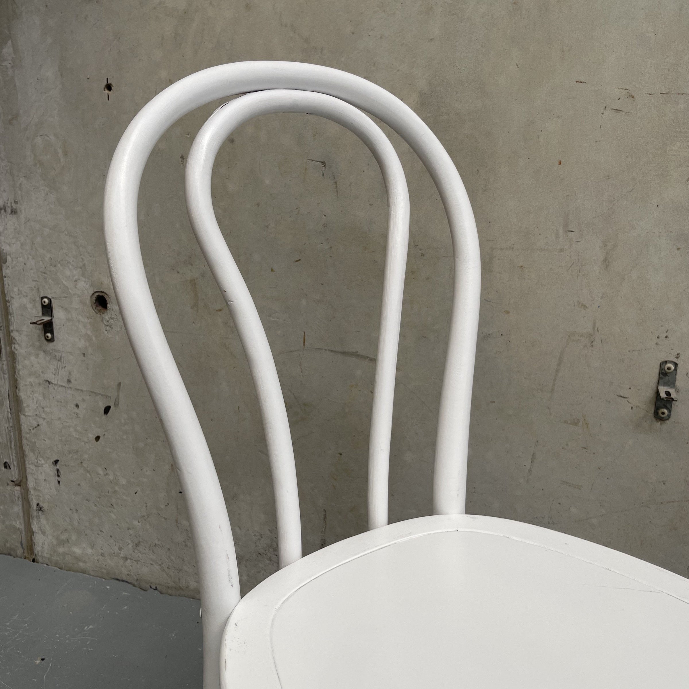 Replica No.18 Bentwood Chair | White