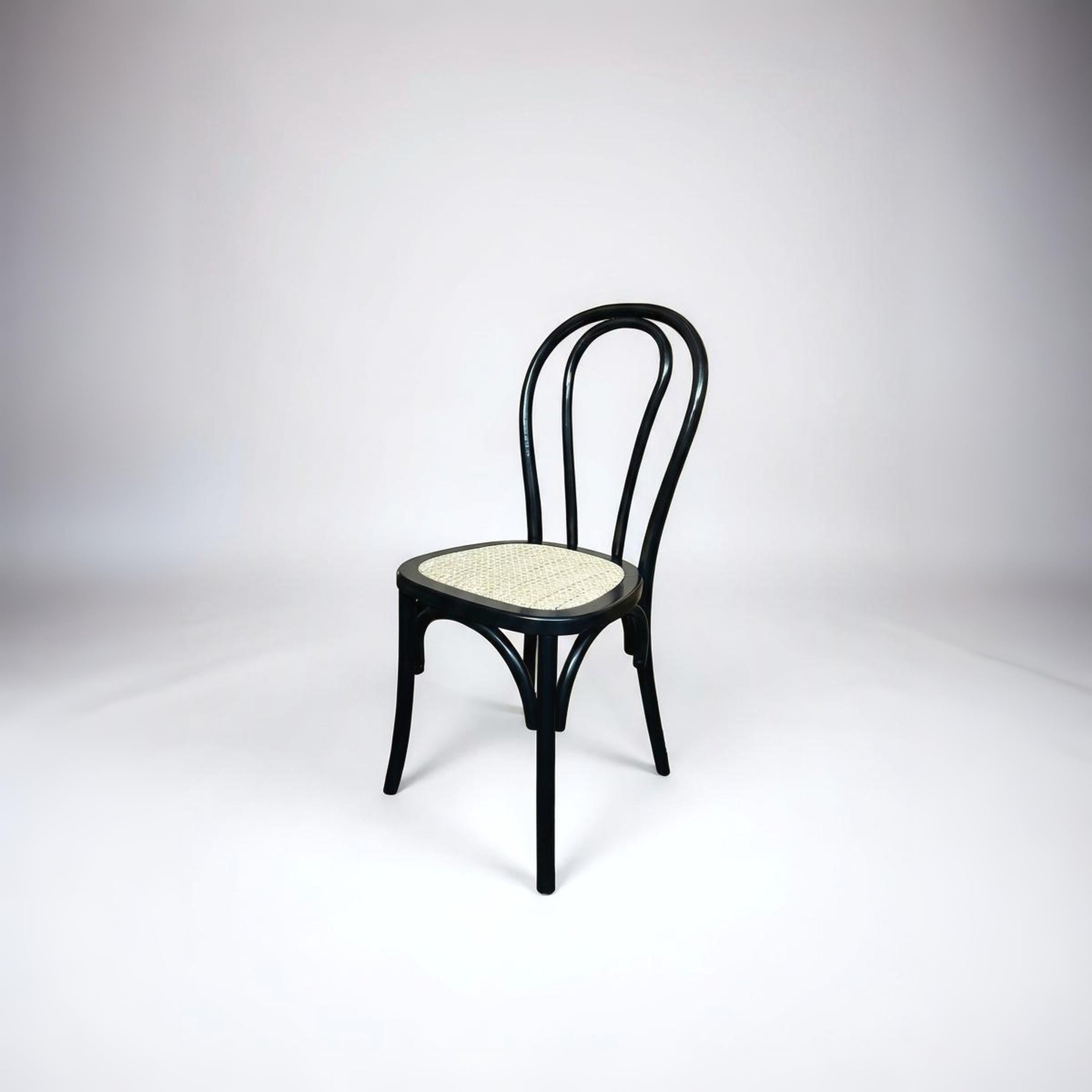 Replica Bentwood No.18 | Closed Weave Chair