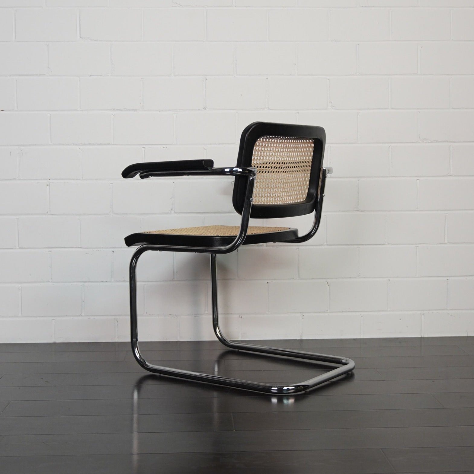 Marcel Breuer Cesca Replica Carver Chair | Black Back Left